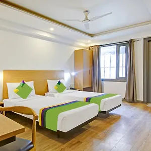 Hotel Treebo Ahinsa Residency Sohna Road ***