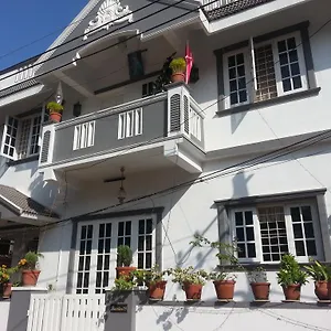 Gloria Bed & Breakfast